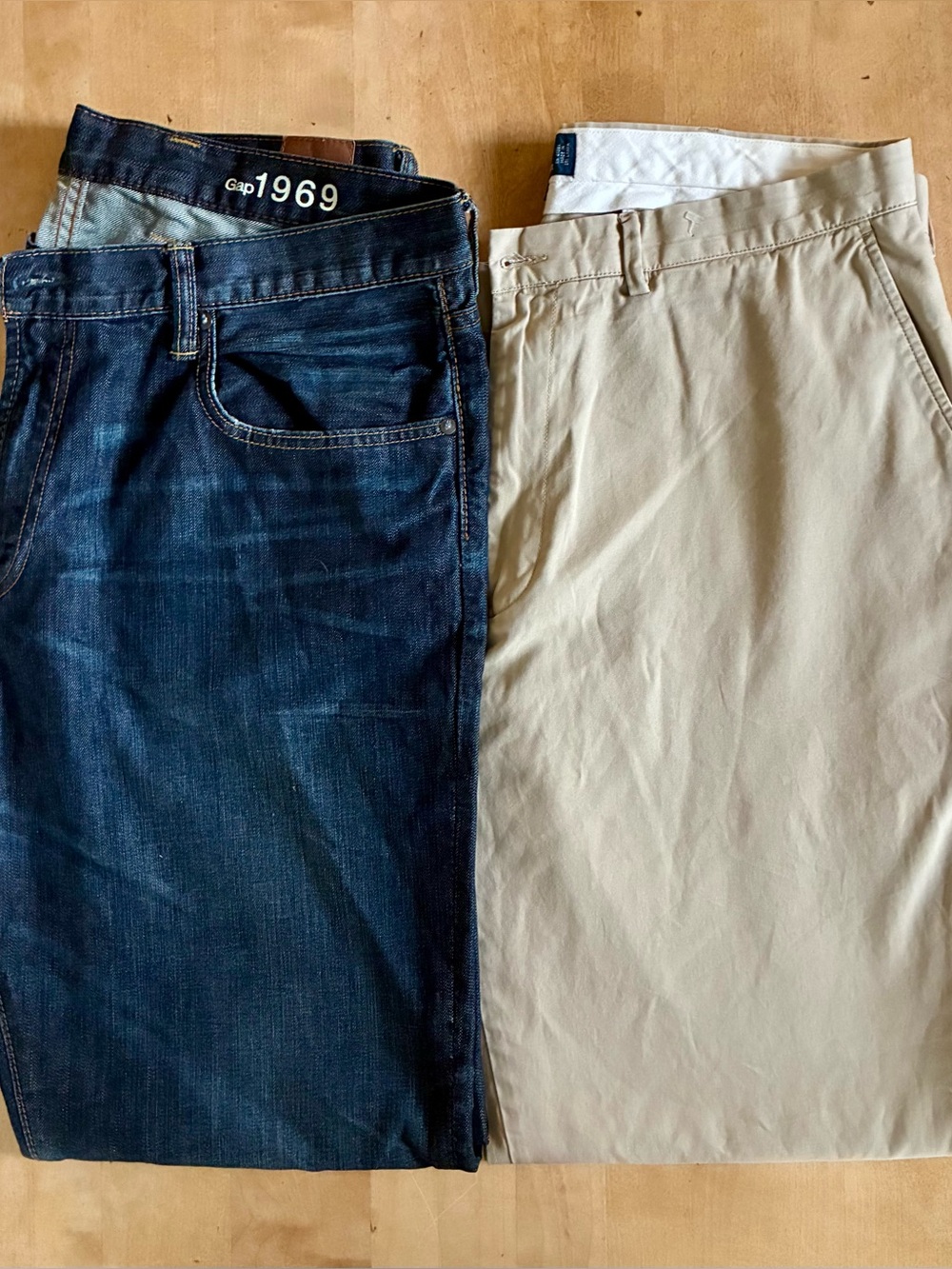 Men's 38 x 32” BUNDLE! Gap Jeans and Polo Khaki Chinos